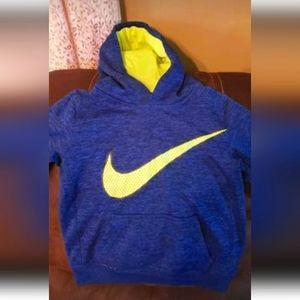 Nike Hoodie - Boys size 5/6